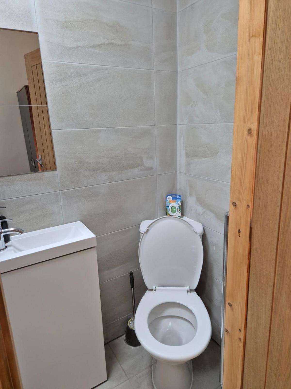Rooms In Manchester 6 Minutes Drive To Victoria Station 外观 照片