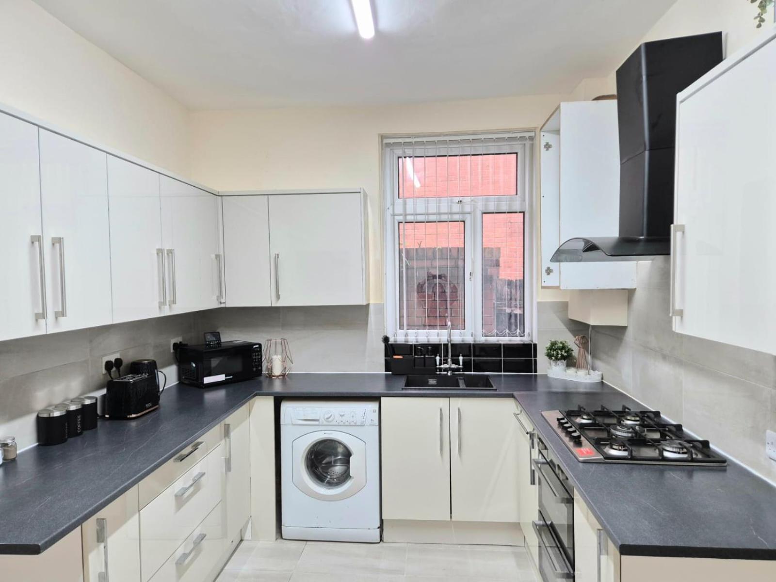 Rooms In Manchester 6 Minutes Drive To Victoria Station 外观 照片