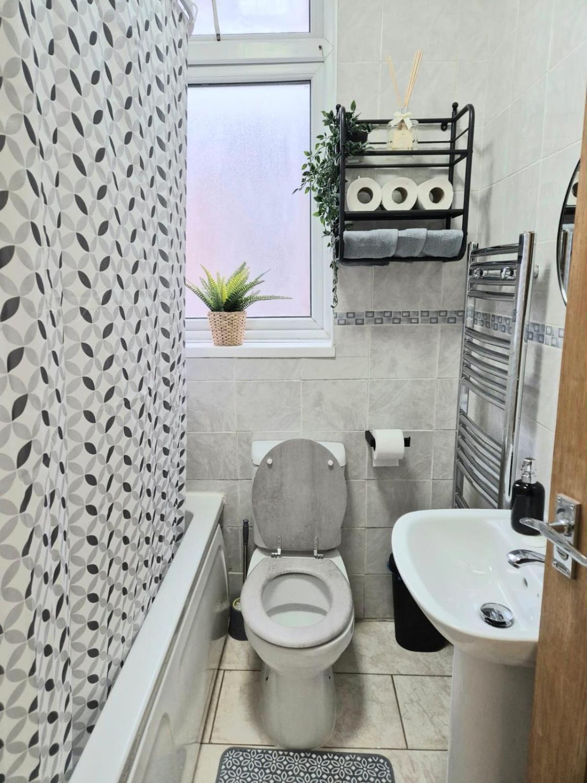 Rooms In Manchester 6 Minutes Drive To Victoria Station 外观 照片